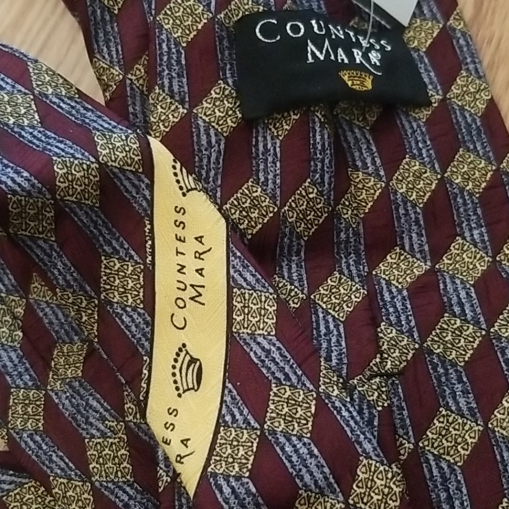 Countess Mara CM VTG Made in Italy Silk Tie NWOT